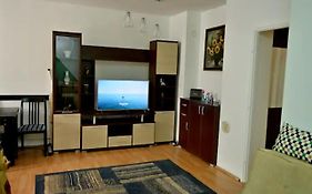 Three Aces Apartment